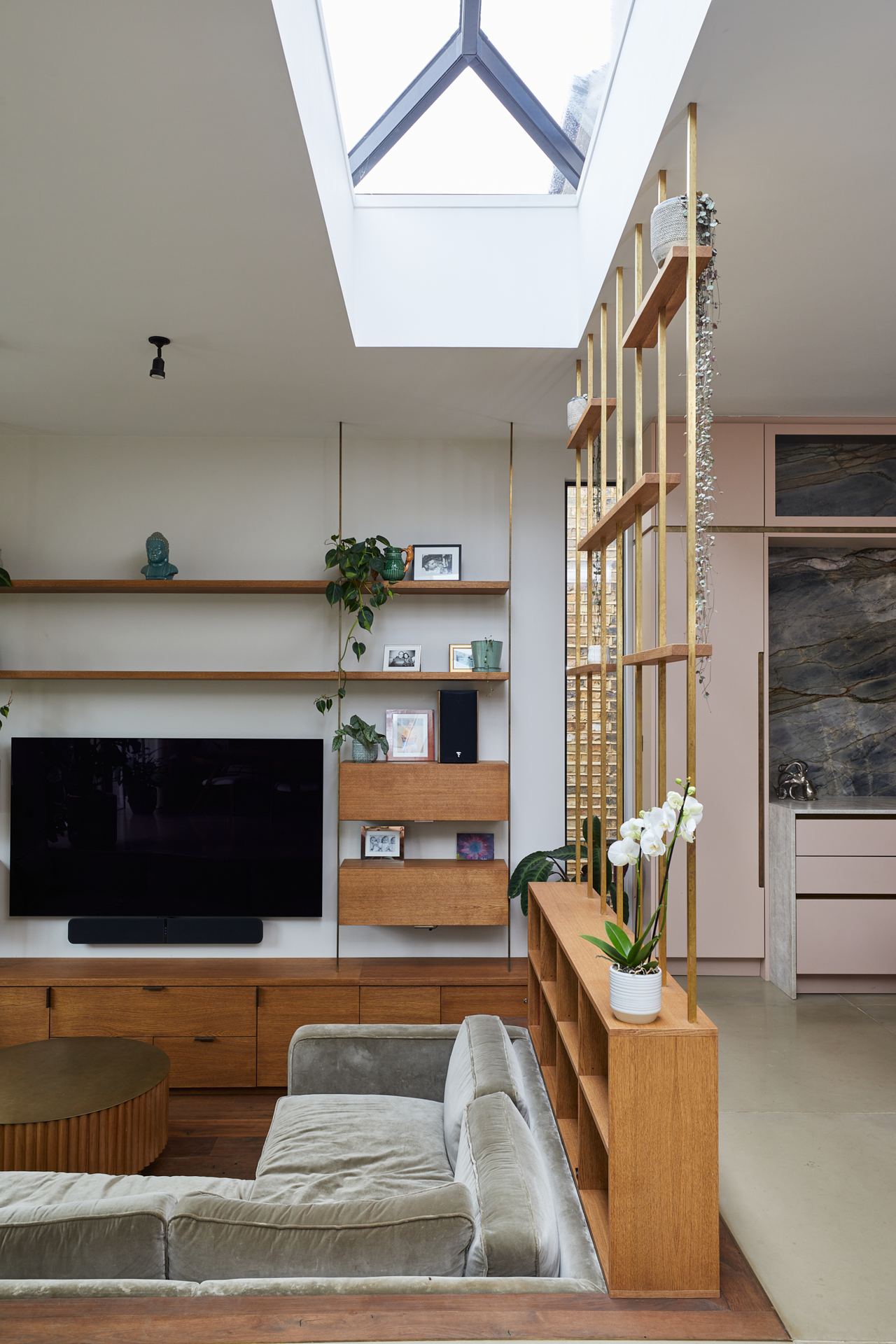 Extension, loft & full renovation, Teddington, TW11 – photo 11 of 22