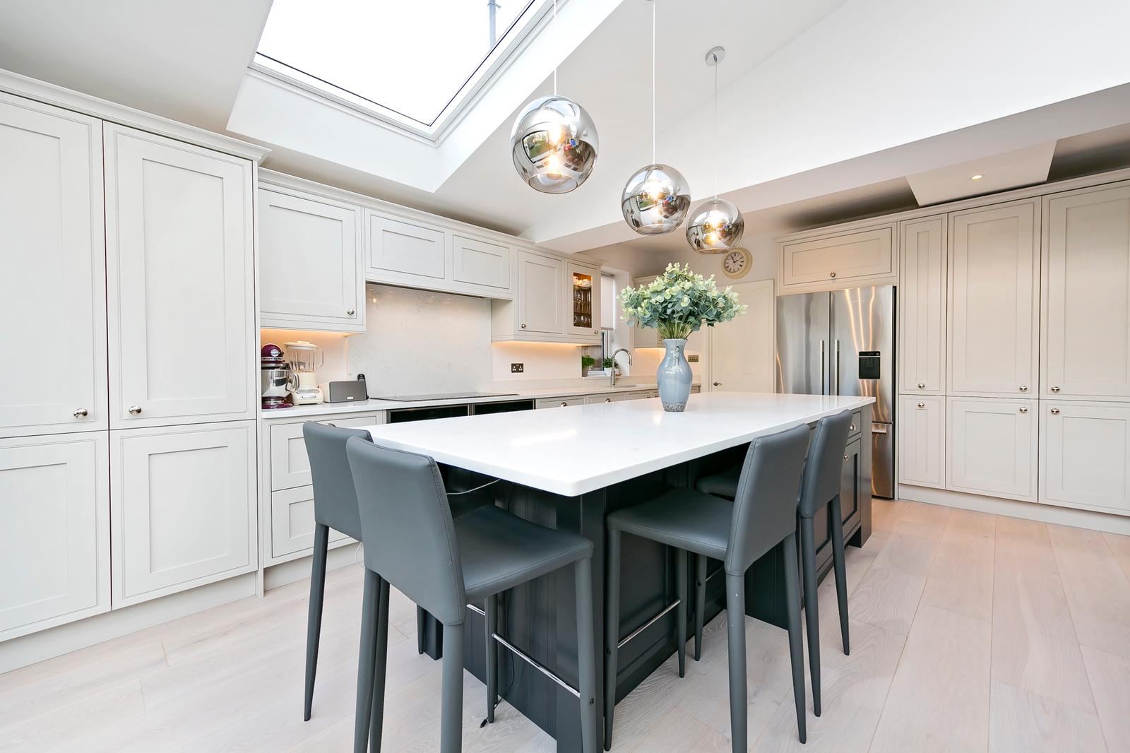 Loft, extensions & renovation, Kew, TW9 – photo 2 of 10