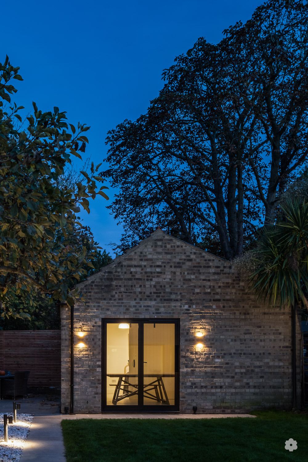 Extension, garden studio & renovation, Hampton, TW12 – photo 21 of 22