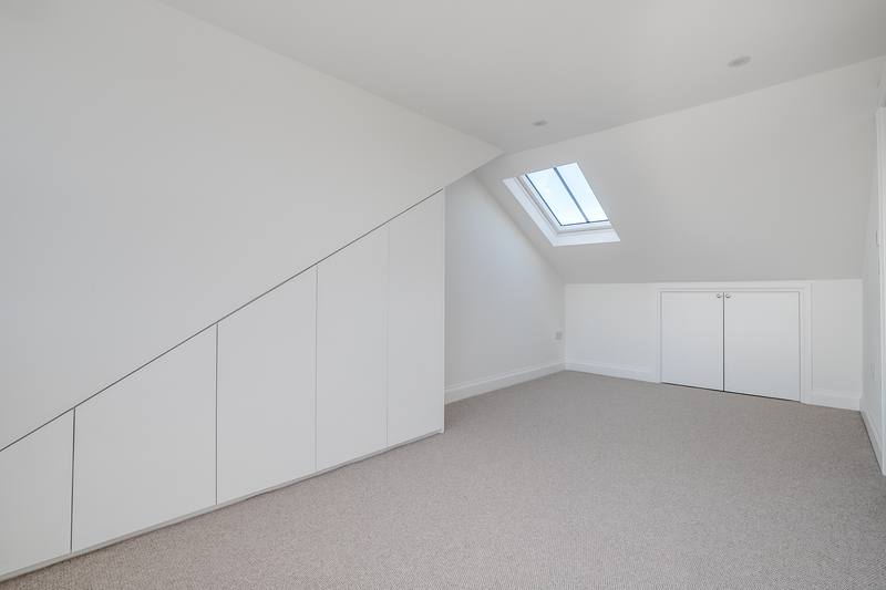 Eaves storage